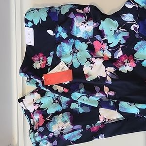 NWT 🌸 LIVI Soft Active Capri legging m with pockets 22/24